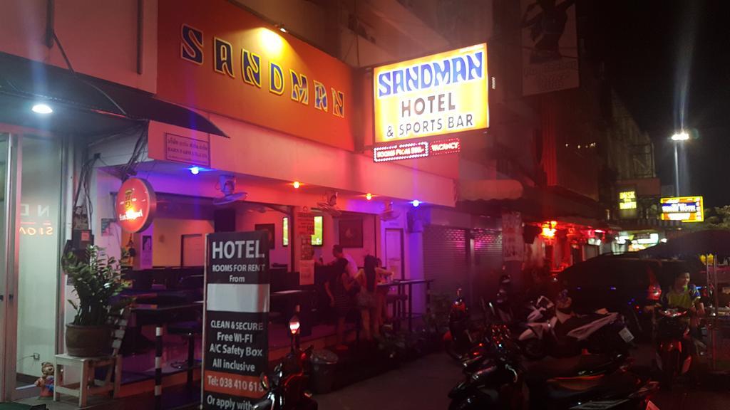 Sandman Hotel & Sports Bar パッタヤー エクステリア 写真